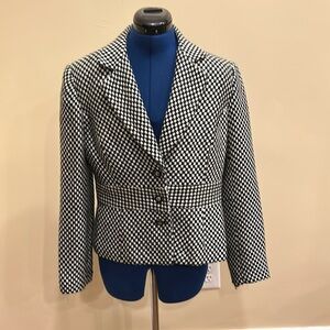 Luxury tailored business blazer black and white checkerboard jacket suit coat